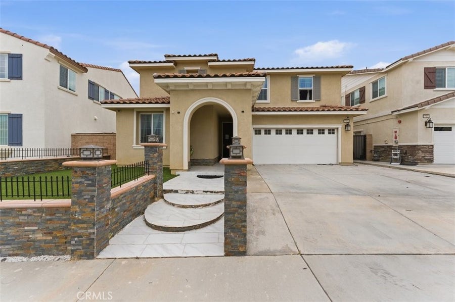 Property photo for 17019 Red tail, Fontana, CA