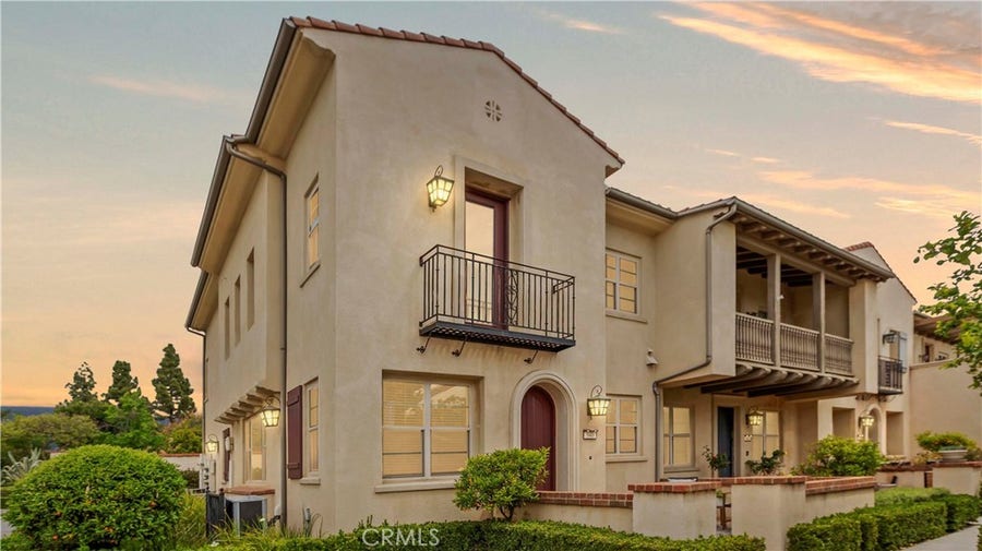 Property photo for 940 Heritage Court, Claremont, CA