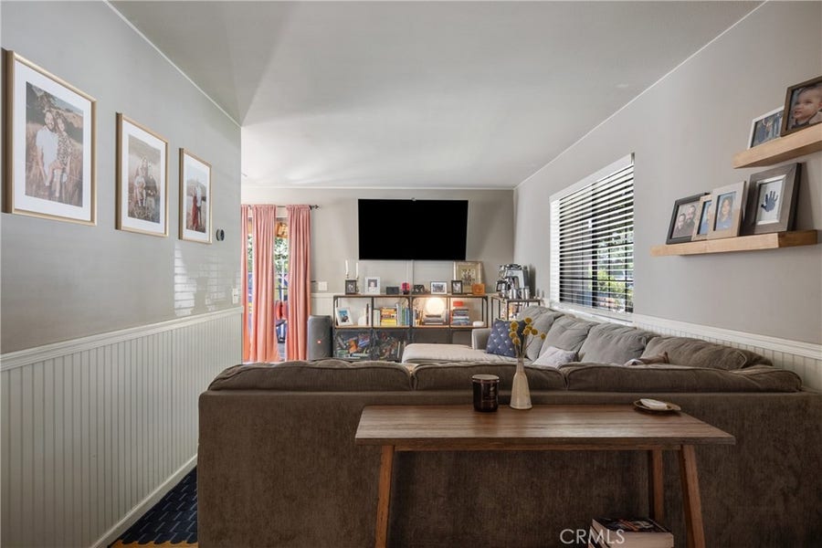 Property photo for 304 S Minnesota, Glendora, CA