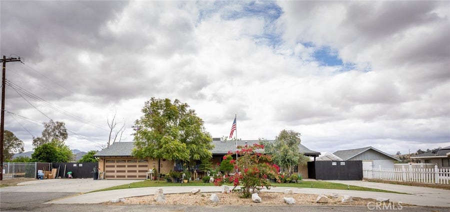 Property photo for 42385 Mayberry, Hemet, CA