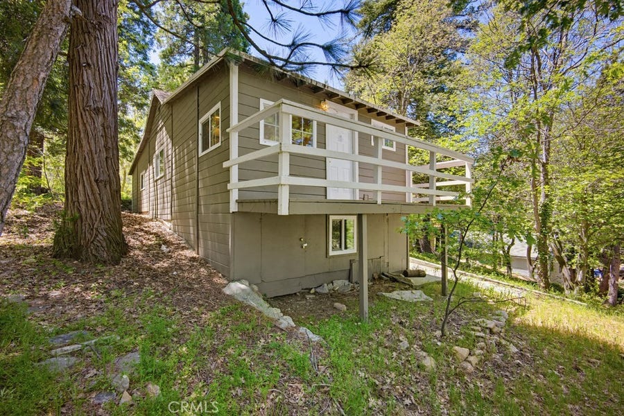 Property photo for 22951 Redwood, Crestline, CA