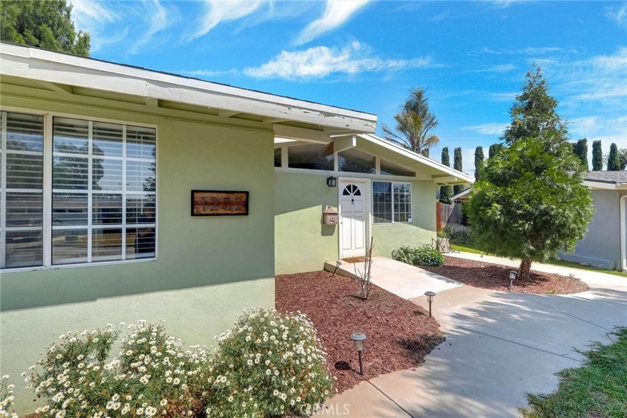 Property photo for 1252 E Walnut, Glendora, CA