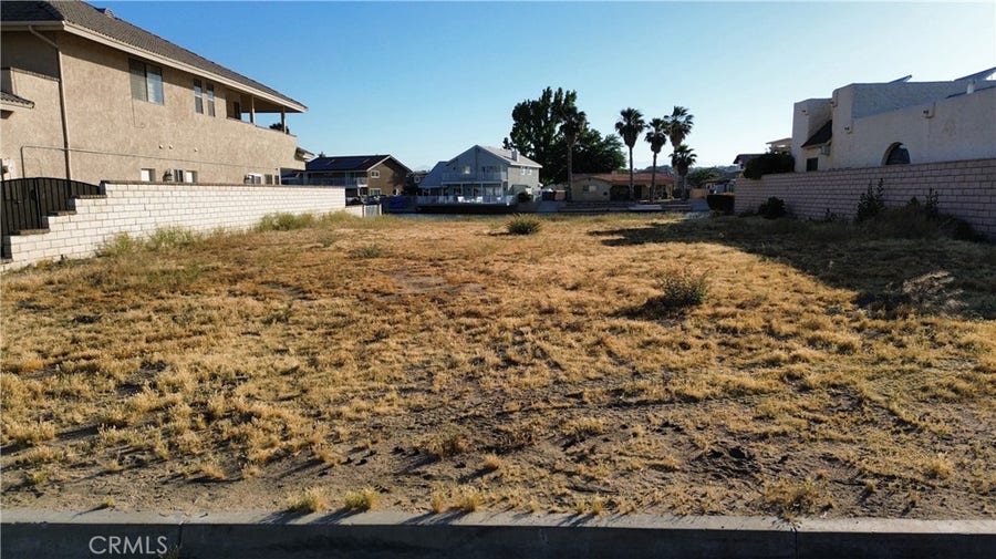 Property photo for 13480 Sea Gull Drive, Victorville, CA