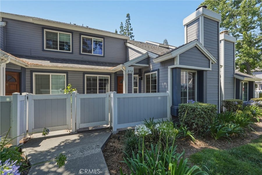 Property photo for 273 Monroe Court, Azusa, CA