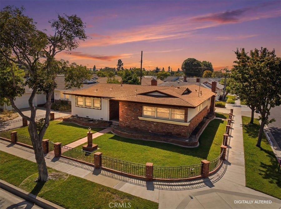 Property photo for 6702 E Pageantry, Long Beach, CA