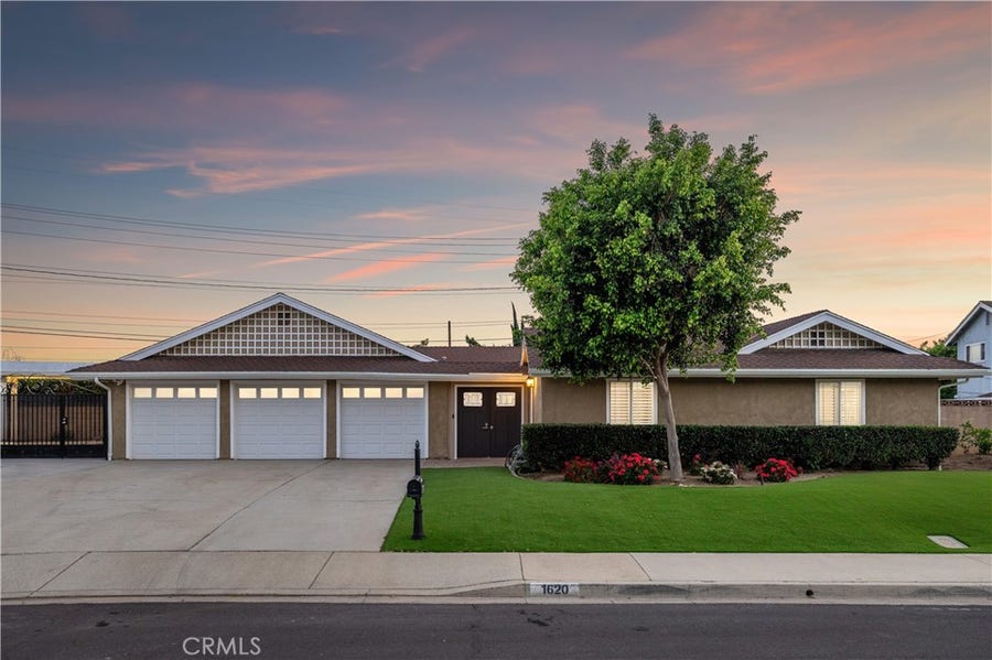Property photo for 1620 Victoria Place, La Verne, CA