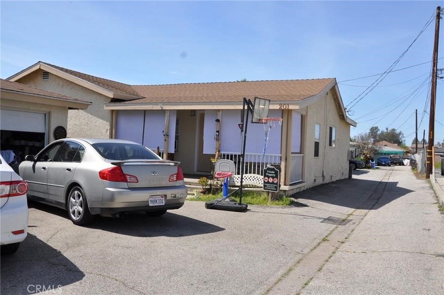 Property photo for 201 S Vernon, Azusa, CA