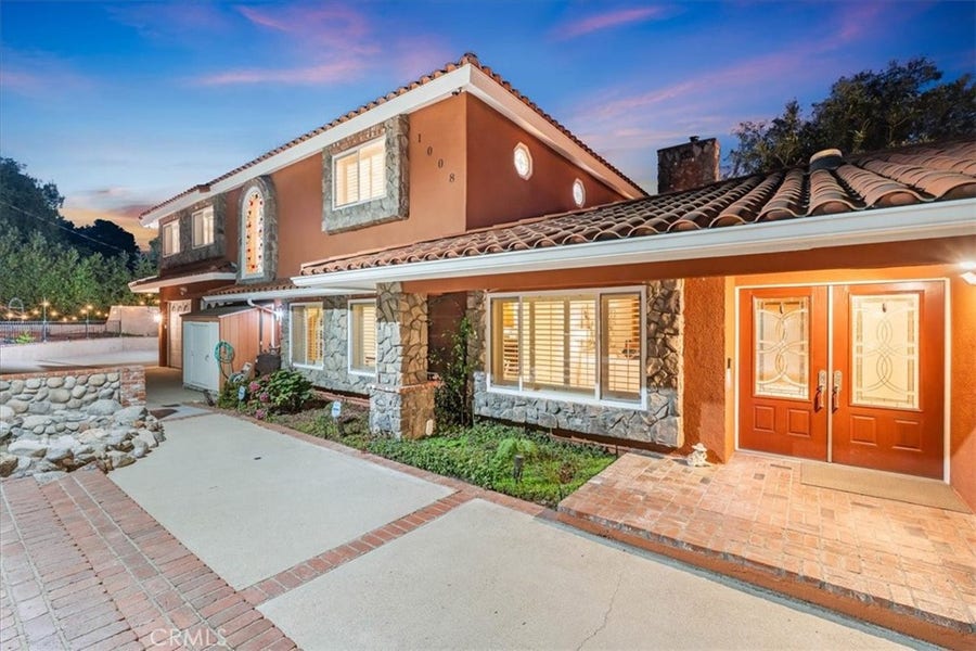 Property photo for 1008 Alamosa Drive, Claremont, CA