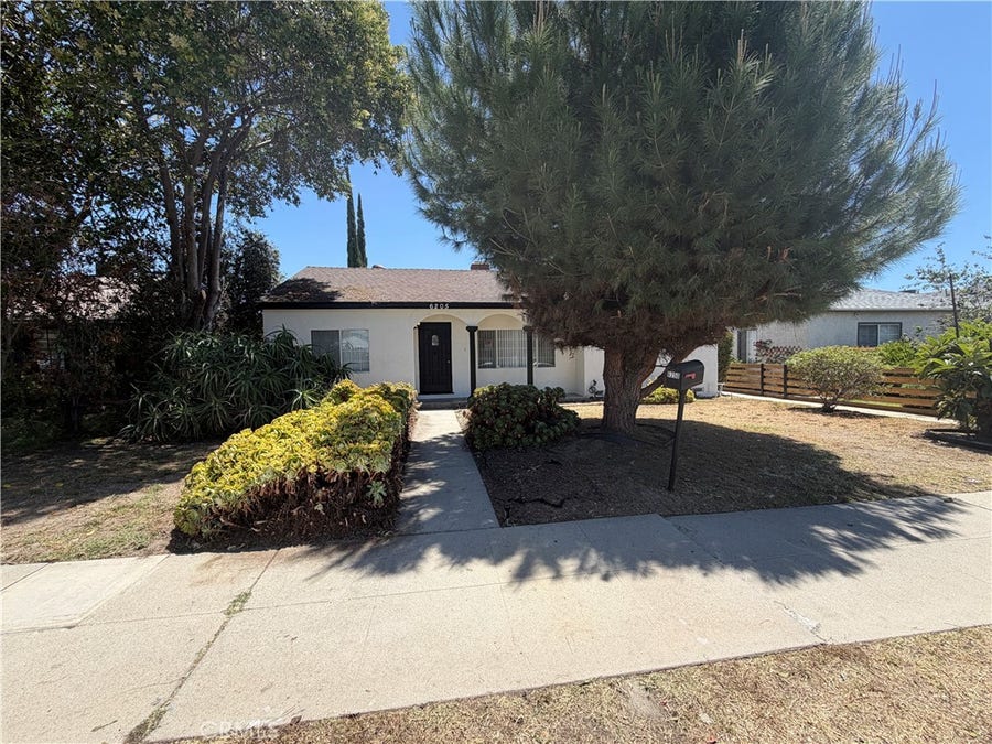 Property photo for 6250 Babcock Avenue, North Hollywood, CA