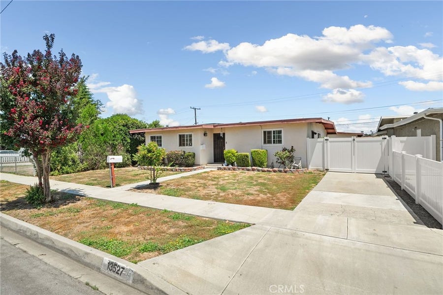 Property photo for 13527 CLOSE ST, Whittier, CA