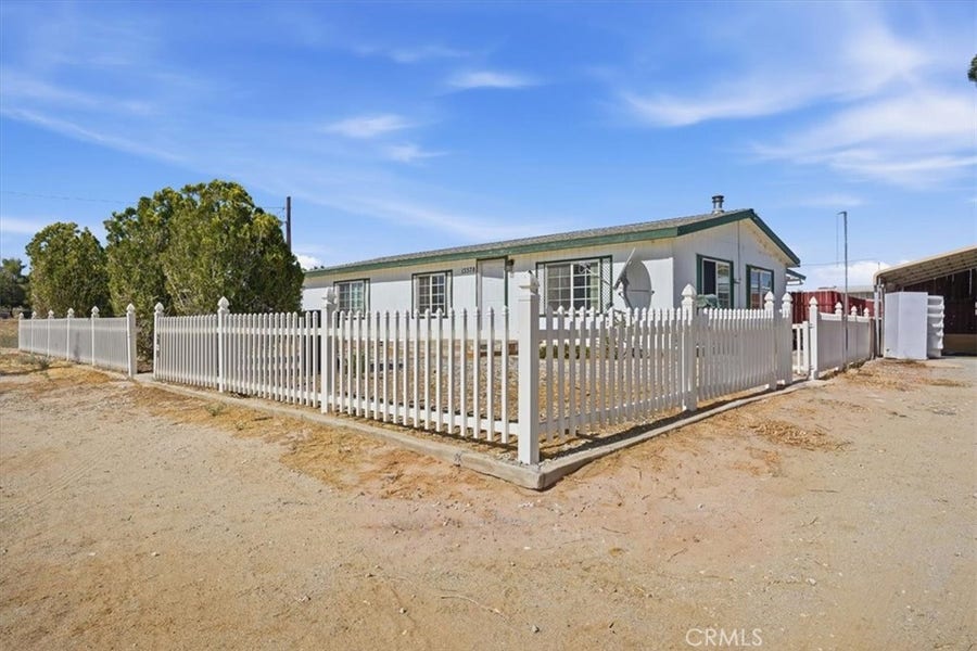 Property photo for 13378 Paramount Road, Phelan, CA