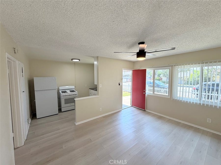 Property photo for 247 W 9th Street, Azusa, CA