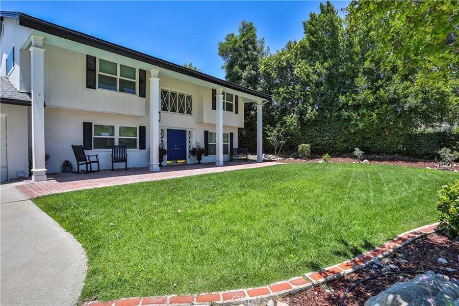 Property photo for 2117 Oxford Avenue, Claremont, CA