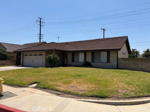 Property photo for 1162 W Bobbie Street W, Covina, CA