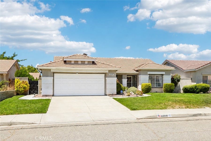 Property photo for 44249 Brandon Thomas Way, Lancaster, CA