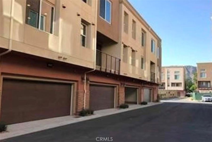 Property photo for 422 W Route 66, #39, Glendora, CA