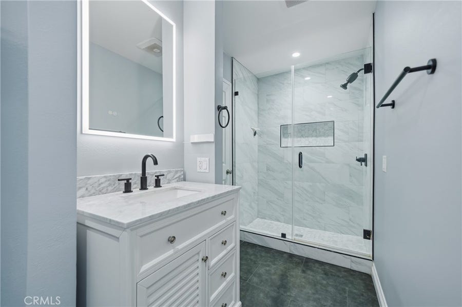 Property photo for 324 E Plymouth Street, #21, Inglewood, CA