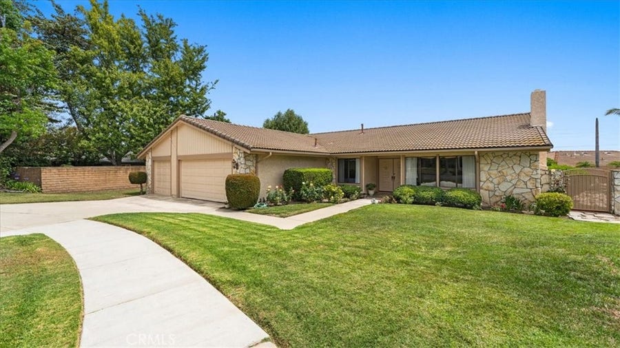 Property photo for 532 Chouinard Circle, Claremont, CA