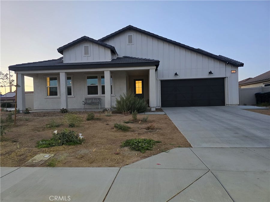 Property photo for 1887 Vincent Dr, Palmdale, CA