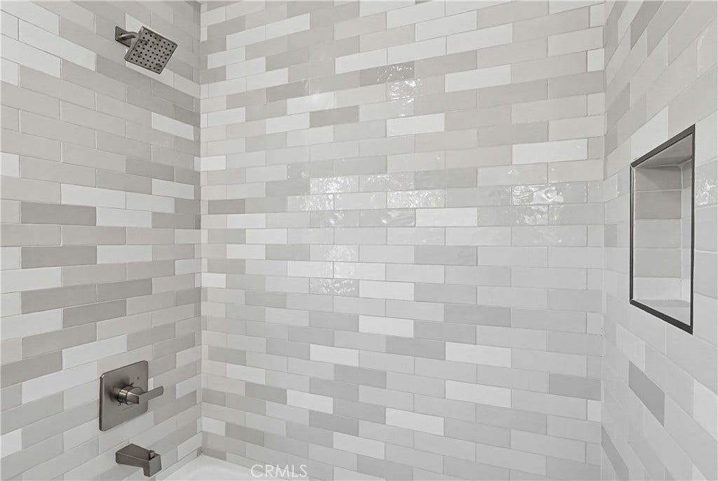 1532 E Old Badillo, Covina, CA 91724 Hall bath with custom tile surround