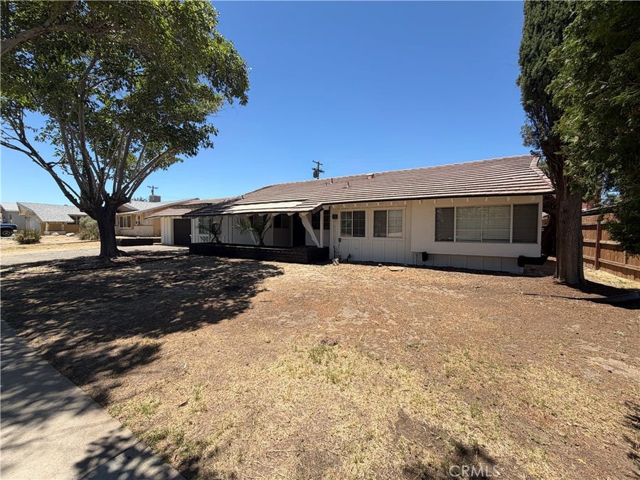 Property photo for 44261 Calston Avenue, Lancaster, CA