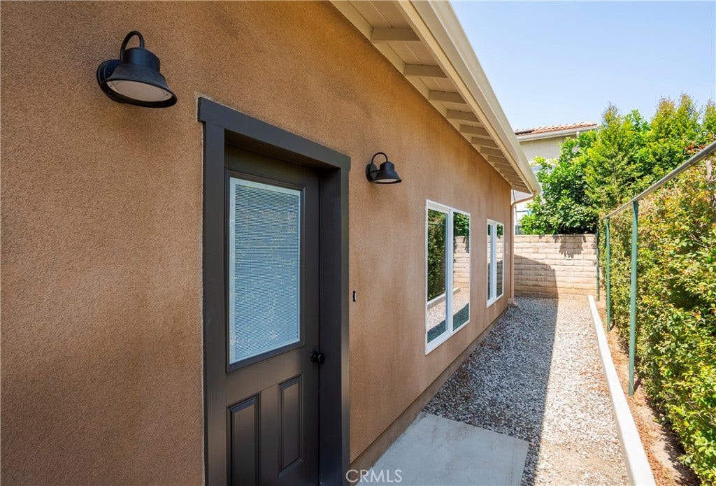 1732 E Ruddock, Covina, CA 91724 1732 E Ruddock, Covina, CA 91724
