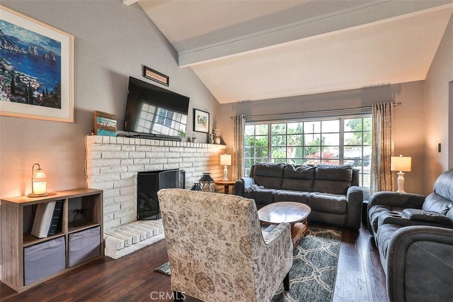 Property photo for 1421 E 15th, Upland, CA