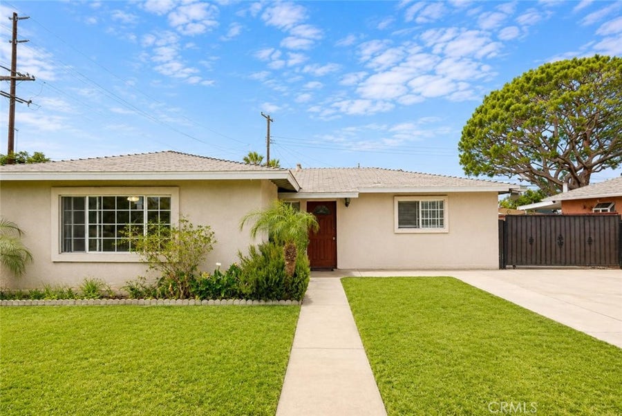 Property photo for 1134 Hermosa Avenue, Pomona, CA