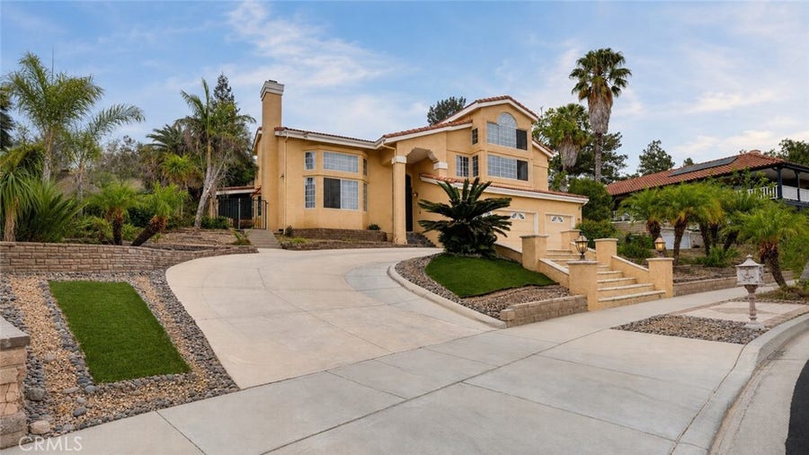 Property photo for 3243 Yardley, Simi Valley, CA