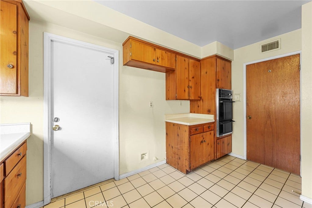 1676 E Wingate Street, Covina, CA 91724 1676 E Wingate Street, Covina, CA 91724