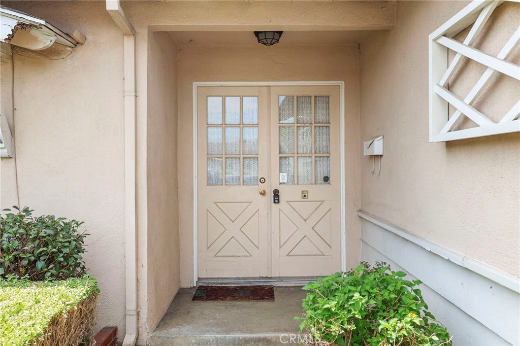 1676 E Wingate Street, Covina, CA 91724 1676 E Wingate Street, Covina, CA 91724