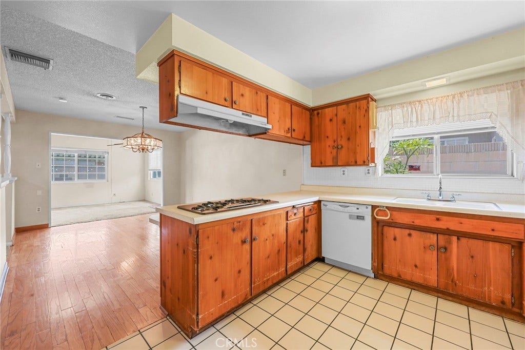 1676 E Wingate Street, Covina, CA 91724 1676 E Wingate Street, Covina, CA 91724