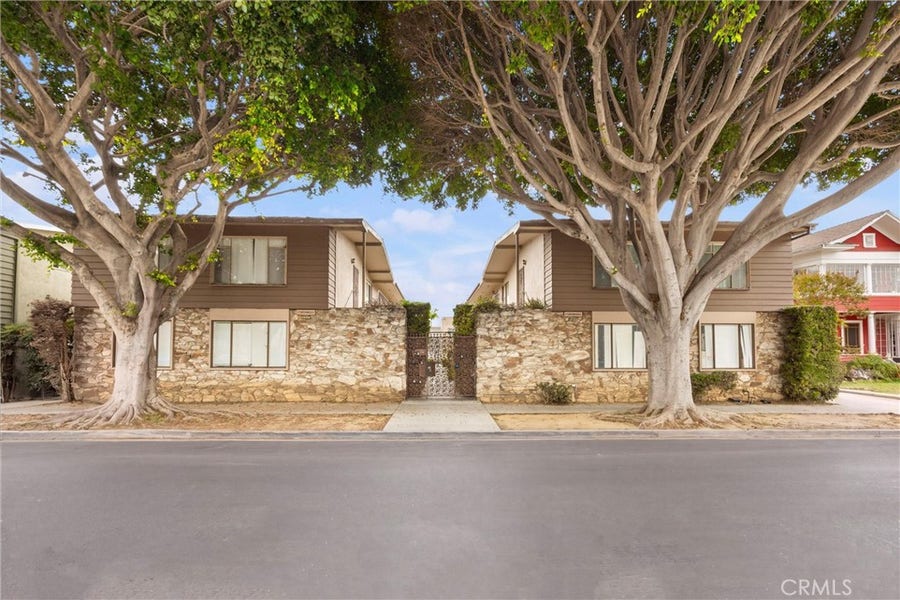 Property photo for 1400 E 3rd, #6, Long Beach, CA
