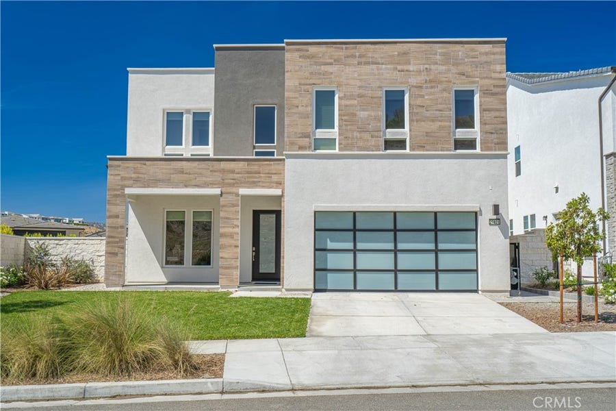 Property photo for 27871 Screenplay Place, Valencia, CA