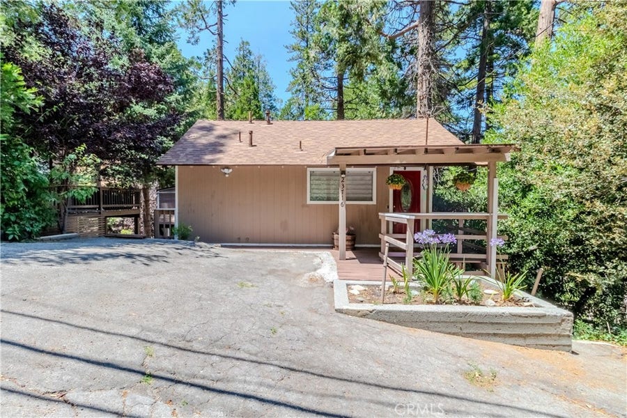 Property photo for 23716 Shady, Crestline, CA
