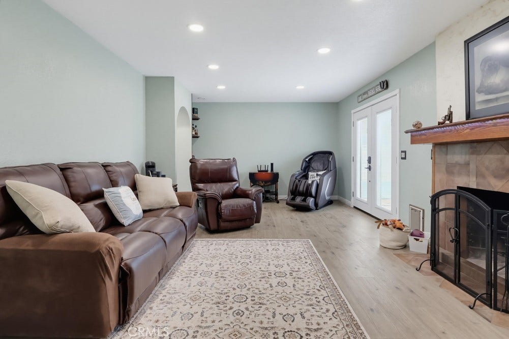 19655 E Covina, Covina, CA 91724 19655 E Covina, Covina, CA 91724