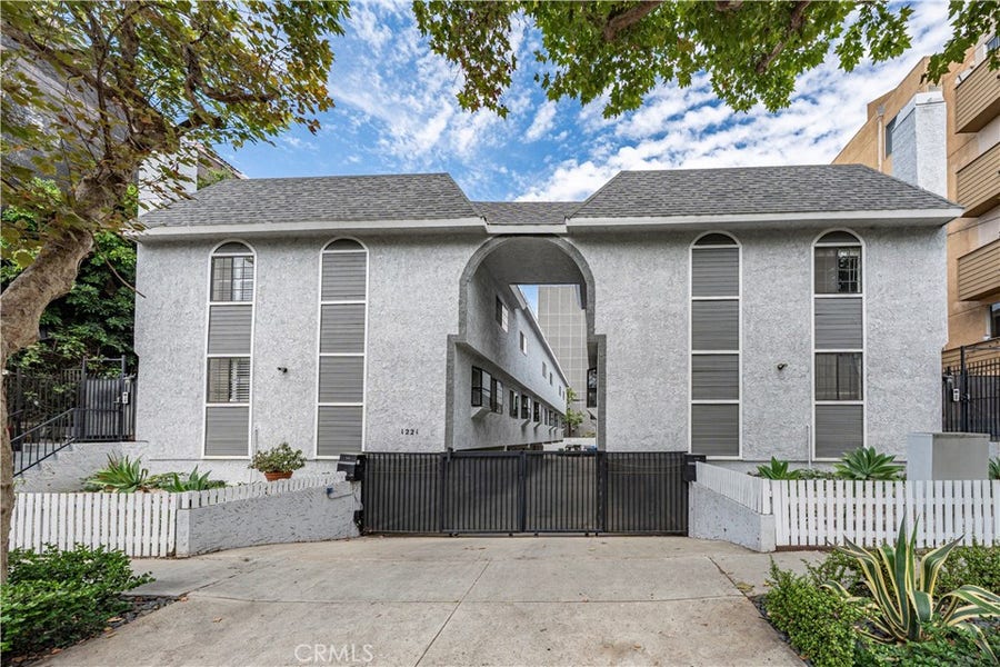Property photo for 1221 N Sycamore, #5, Los Angeles, CA