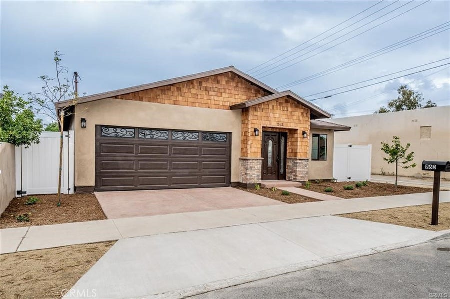 Property photo for 263 S 7th Street, Colton, CA