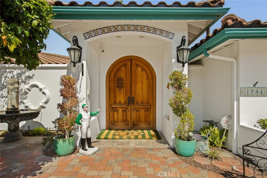 Property photo for 1746 N Vallejo Way, Upland, CA