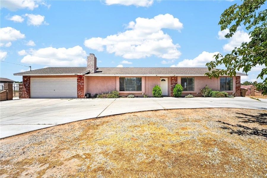 Property photo for 15072 Orange Street, Hesperia, CA