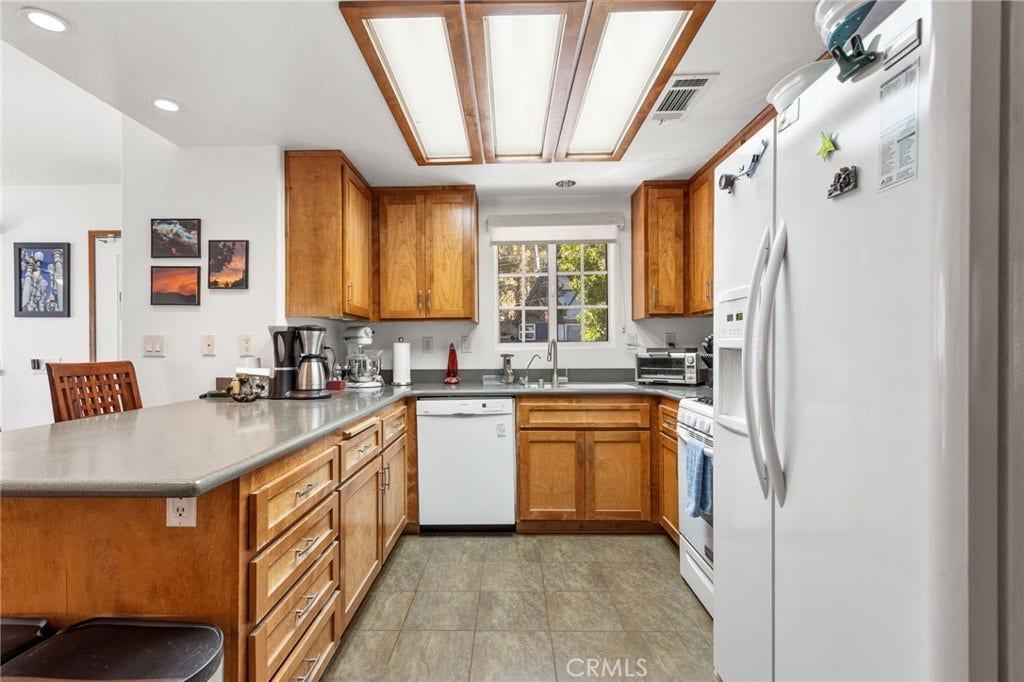 2054 Slippery Elm, Wrightwood, CA 92397 2054 Slippery Elm, Wrightwood, CA 92397