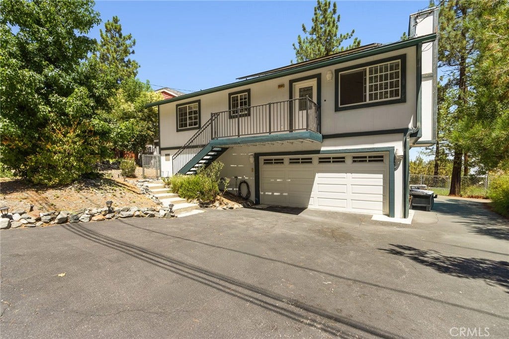 2054 Slippery Elm, Wrightwood, CA 92397 2054 Slippery Elm, Wrightwood, CA 92397