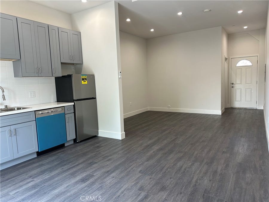 Property photo for 1702 S Hoover, #202, Los Angeles, CA