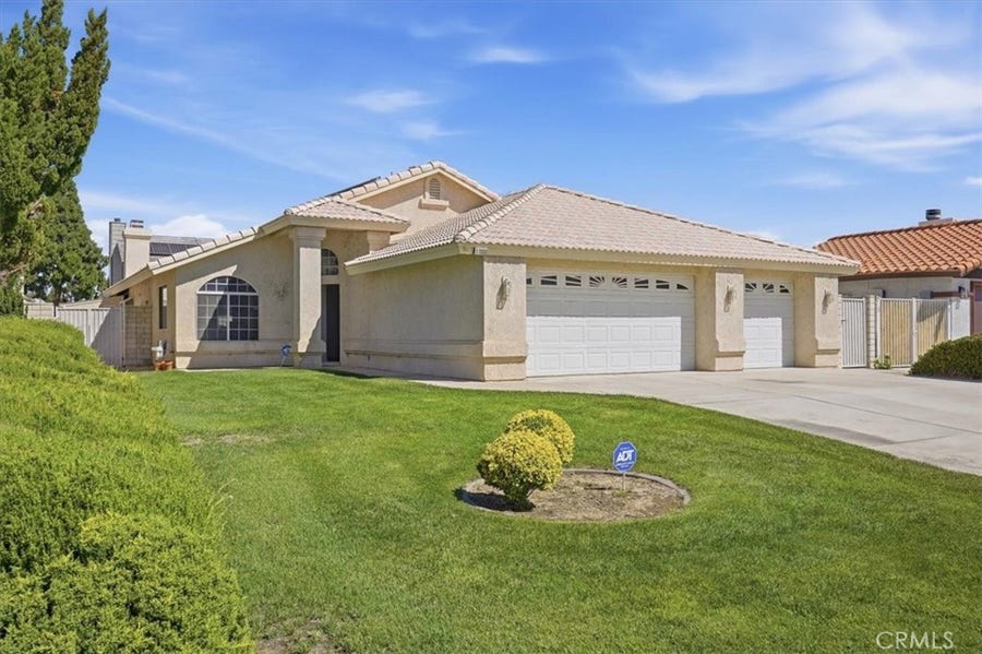 Property photo for 17980 Lakeview, Victorville, CA