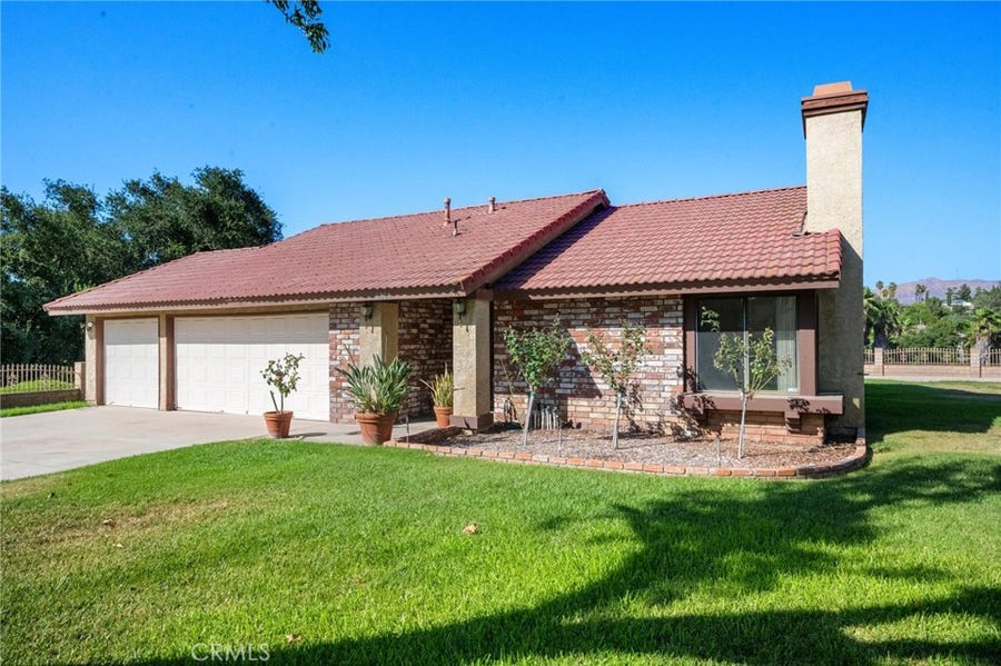 Property photo for 6304 Glen Aire Avenue, Riverside, CA