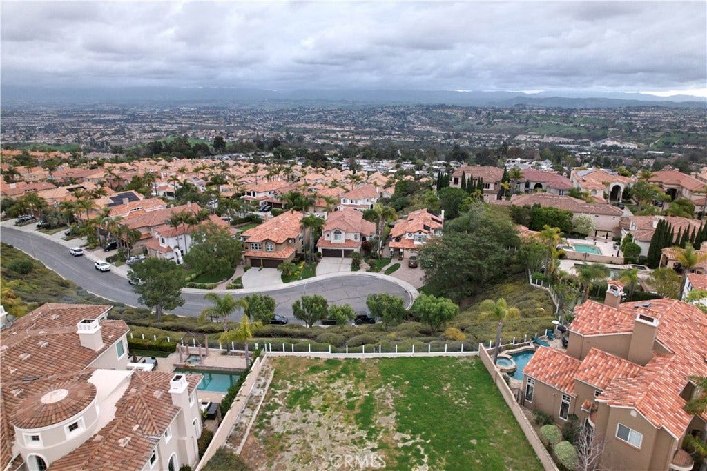 42 San Simeon, Laguna Niguel, CA 92677 42 San Simeon, Laguna Niguel, CA 92677
