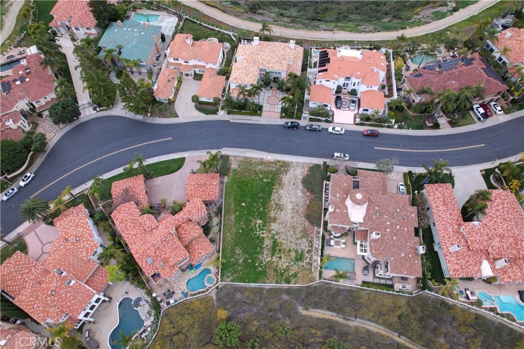 42 San Simeon, Laguna Niguel, CA 92677 42 San Simeon, Laguna Niguel, CA 92677