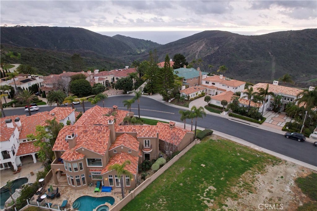 42 San Simeon, Laguna Niguel, CA 92677 42 San Simeon, Laguna Niguel, CA 92677