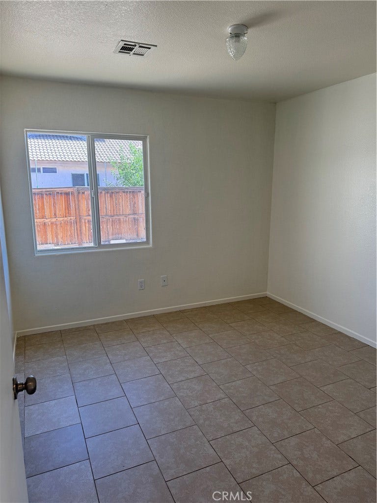 18795 Dogwood Court, Adelanto, CA 92301 18795 Dogwood Court, Adelanto, CA 92301