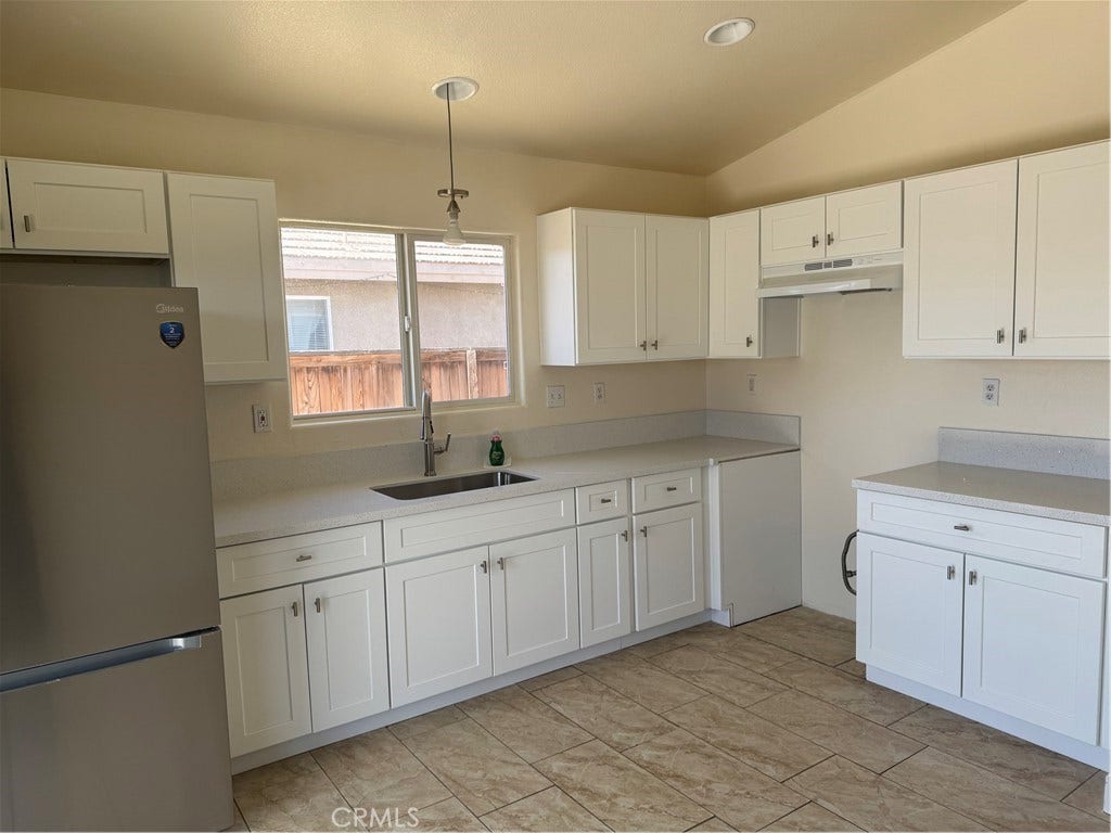 18795 Dogwood Court, Adelanto, CA 92301 18795 Dogwood Court, Adelanto, CA 92301